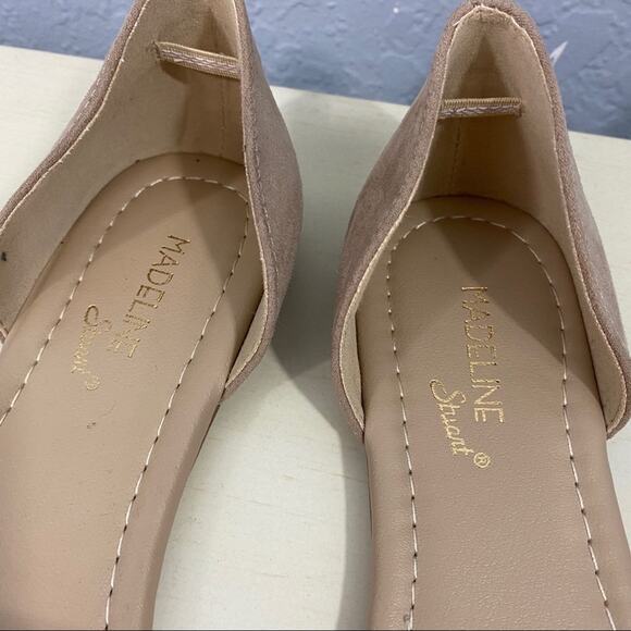 Madeline Stuart floral embroidery flats - Picture 3 of 5